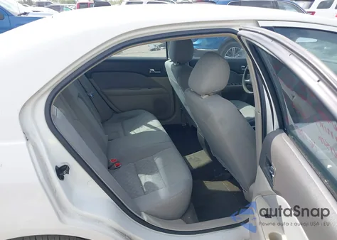 2012 Ford Fusion S z USA, uszkodzony, nr VIN 3FAHP0GA1CR350745